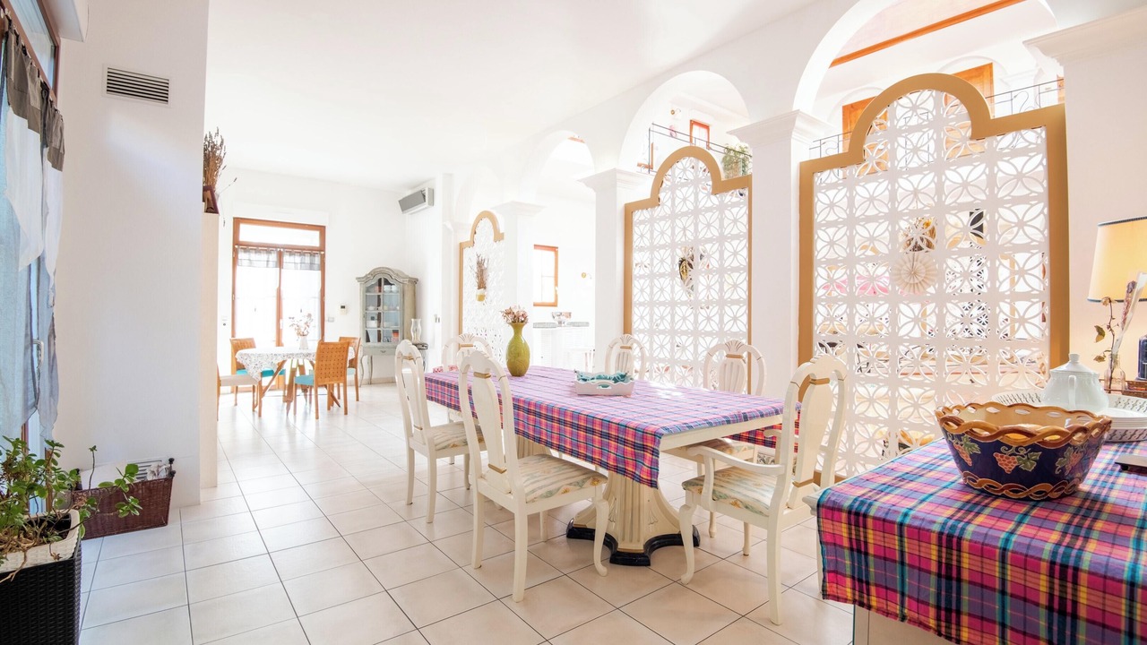 Photo of Livingroom in Saint-Cyr-sur-Loire