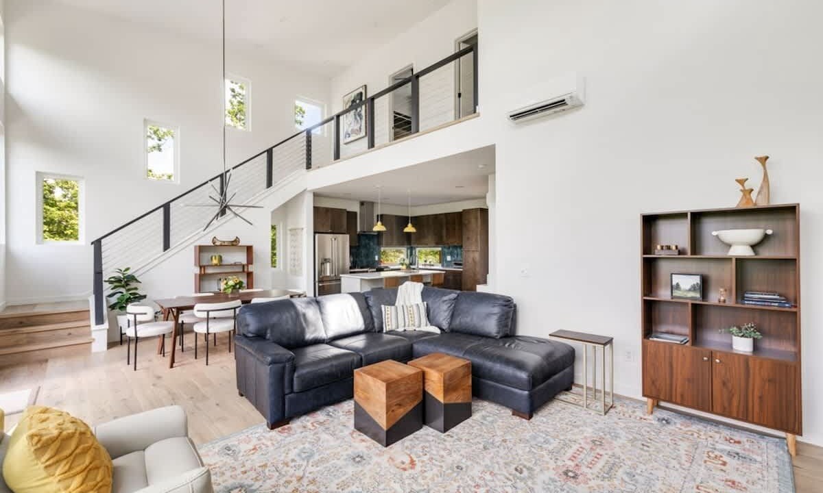 Photo of Livingroom in Young Harris