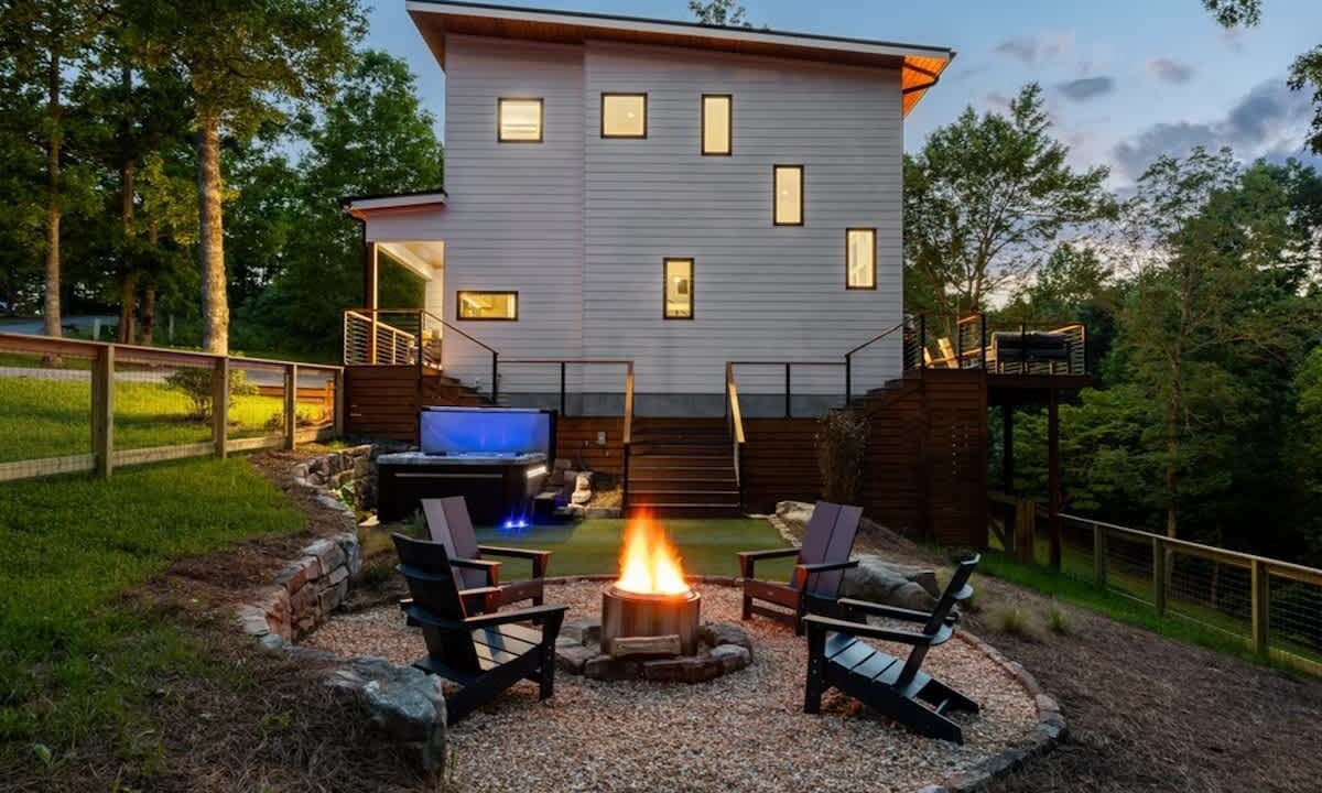 Photo of Outdoor in Young Harris