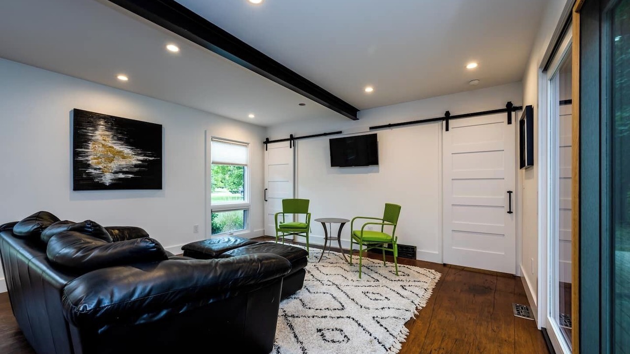 Photo of Livingroom in Benton Harbor