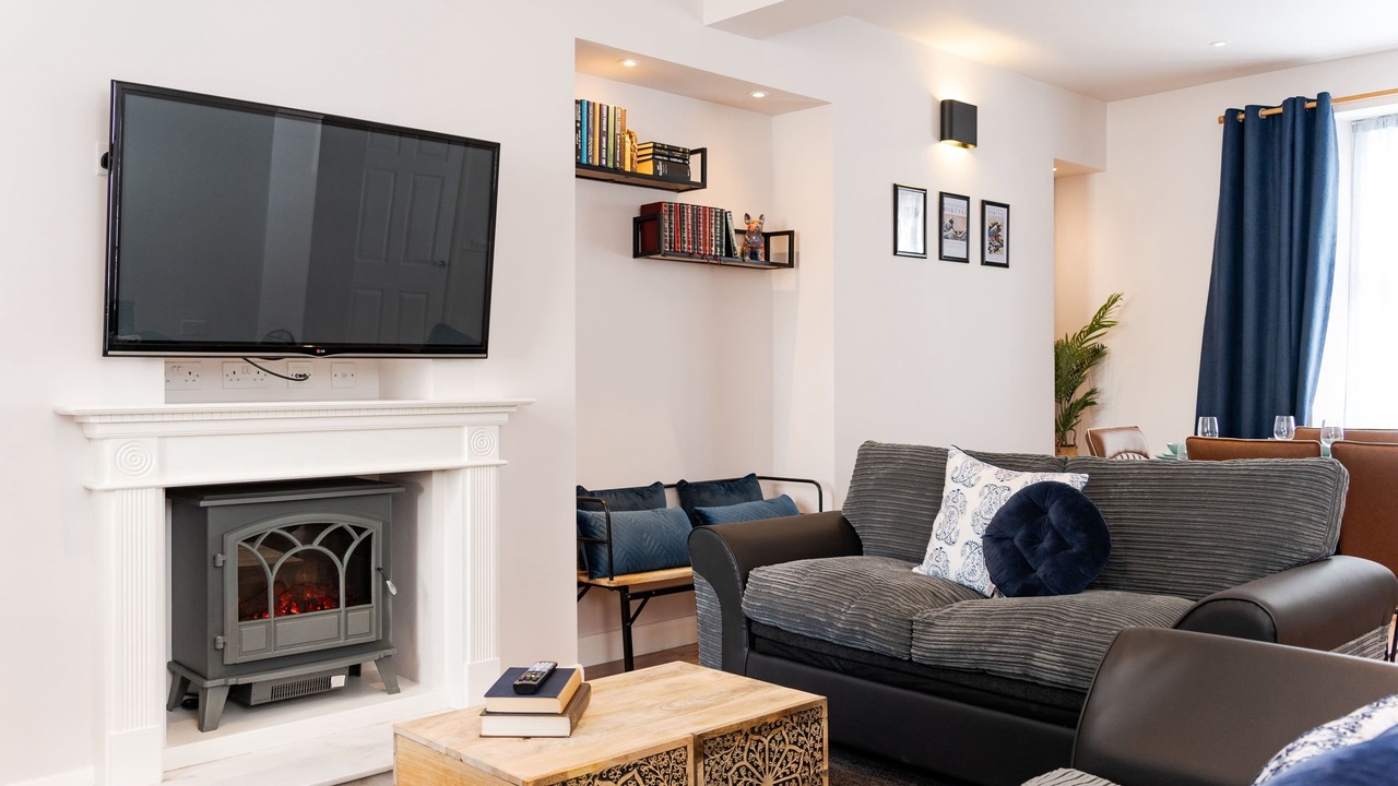 Photo of Bedroom in Glynneath