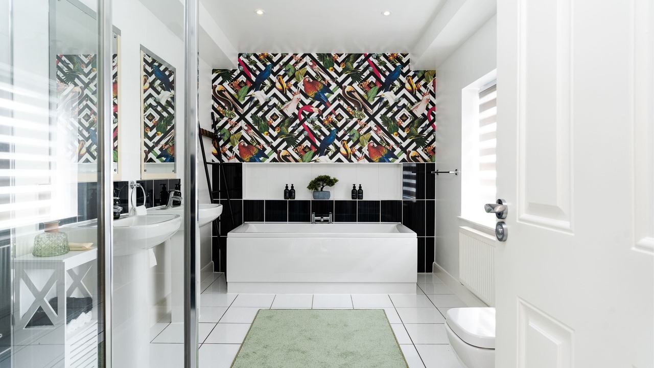 Photo of Bathroom in Glynneath