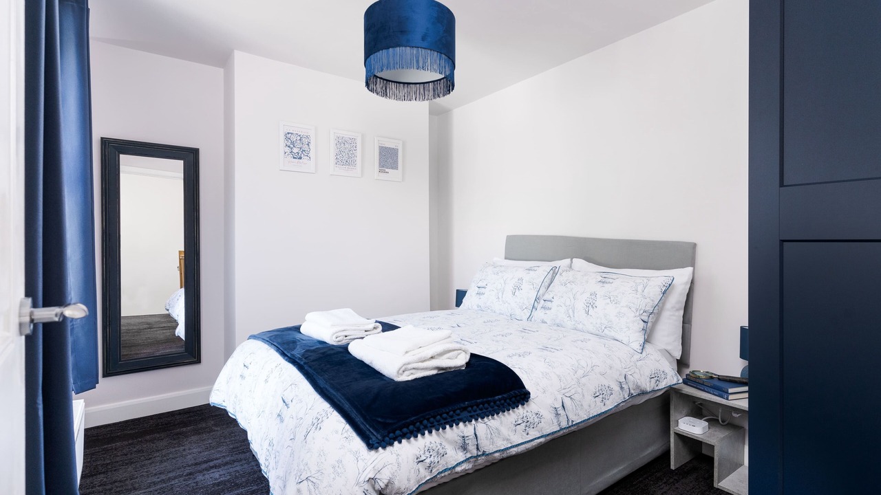 Photo of Bedroom in Glynneath