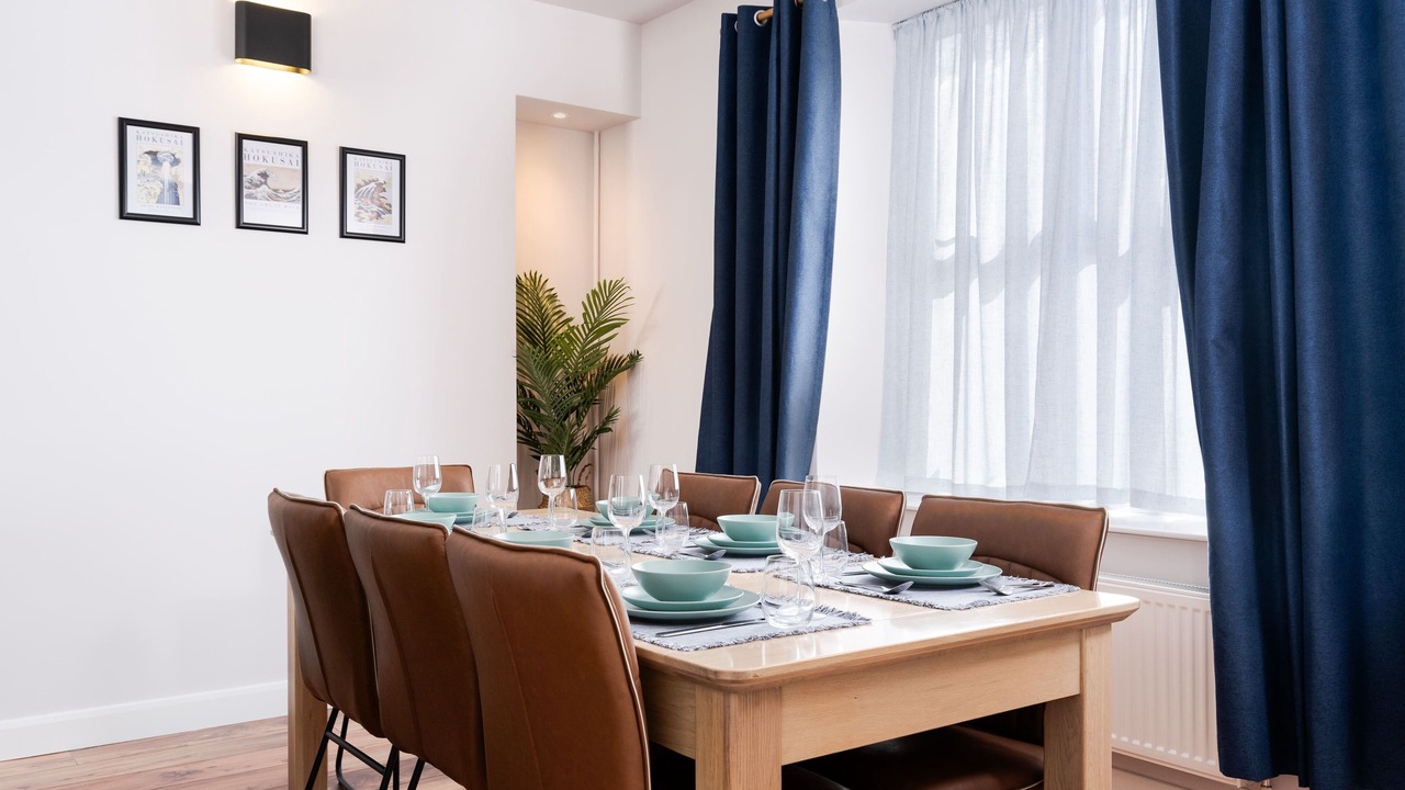 Photo of Bedroom in Glynneath