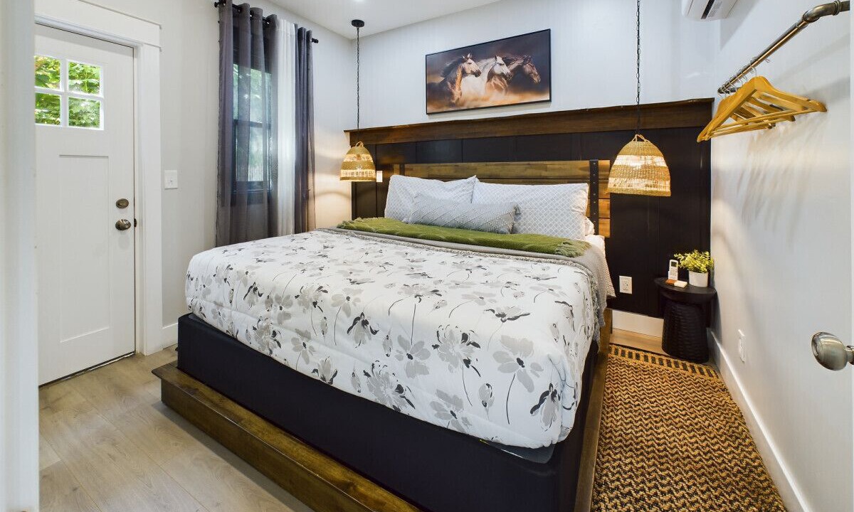 Photo of Bedroom in Albany