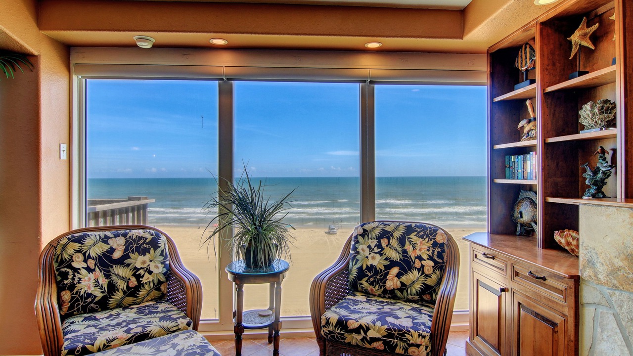 Photo of Livingroom in Corpus Christi