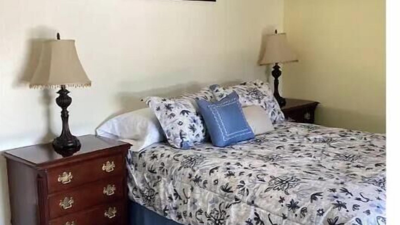 Photo of Bedroom in Wilbur Springs