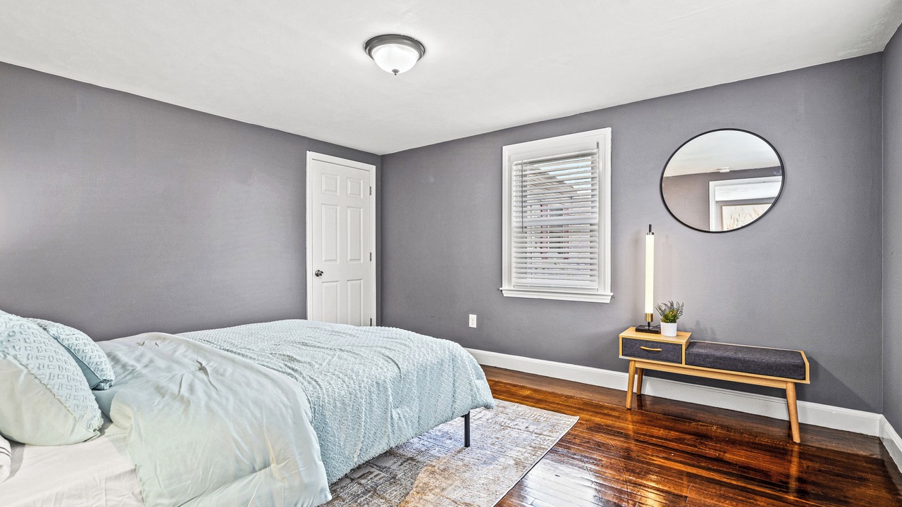 Photo of Bedroom in Revere