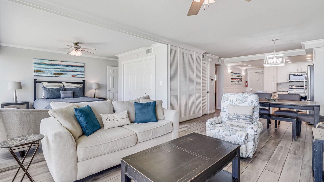 Photo of Livingroom in Corpus Christi