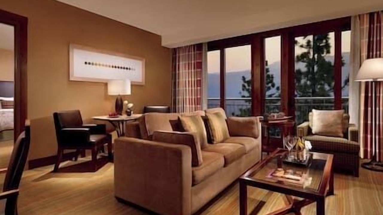 Photo of Livingroom in Truckee