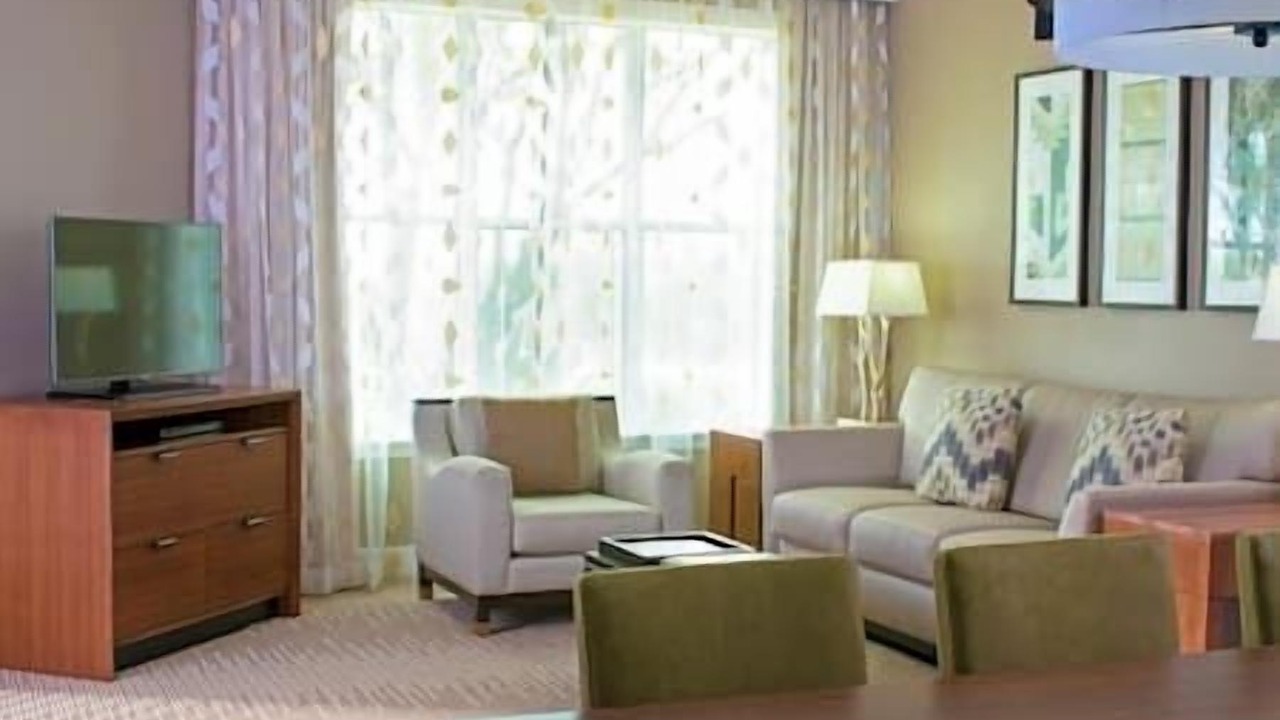 Photo of Livingroom in Desert Ridge