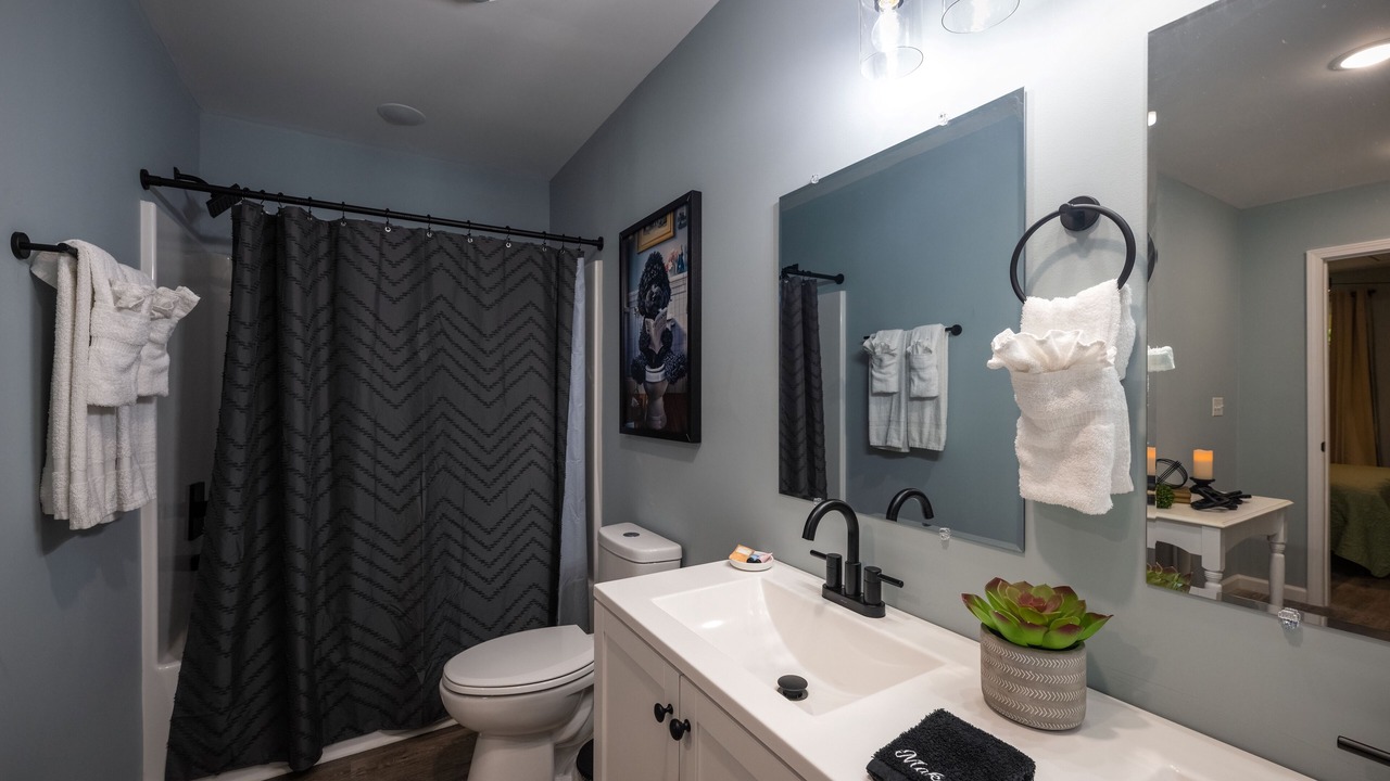 Photo of Bathroom in Clay City