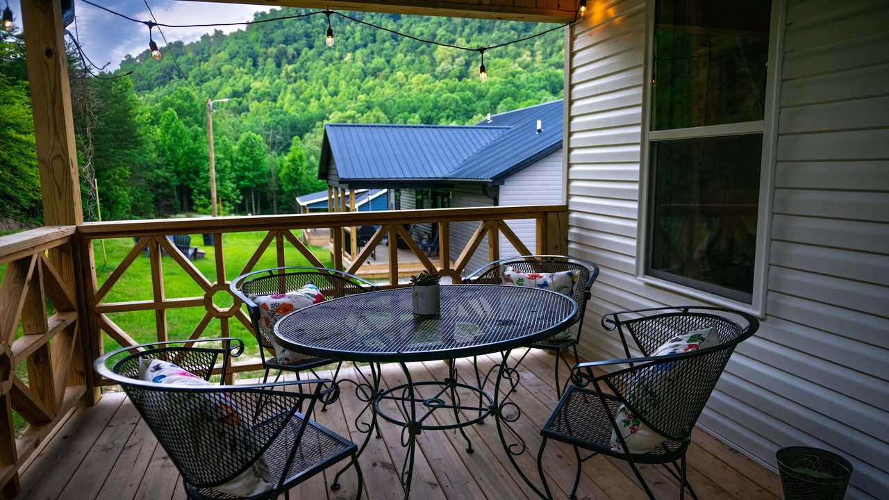 Photo of Outdoor in Clay City