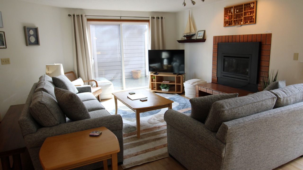 Photo of Livingroom in Tolovana Park