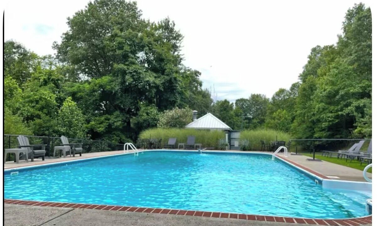 Photo of Outdoor in Farmington