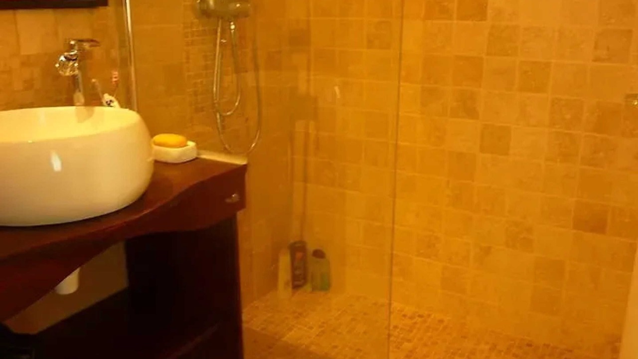 Photo of Bathroom in Les Junies