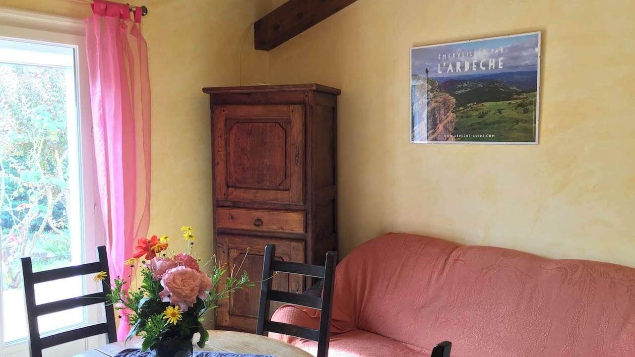 Photo of Livingroom in Cruas