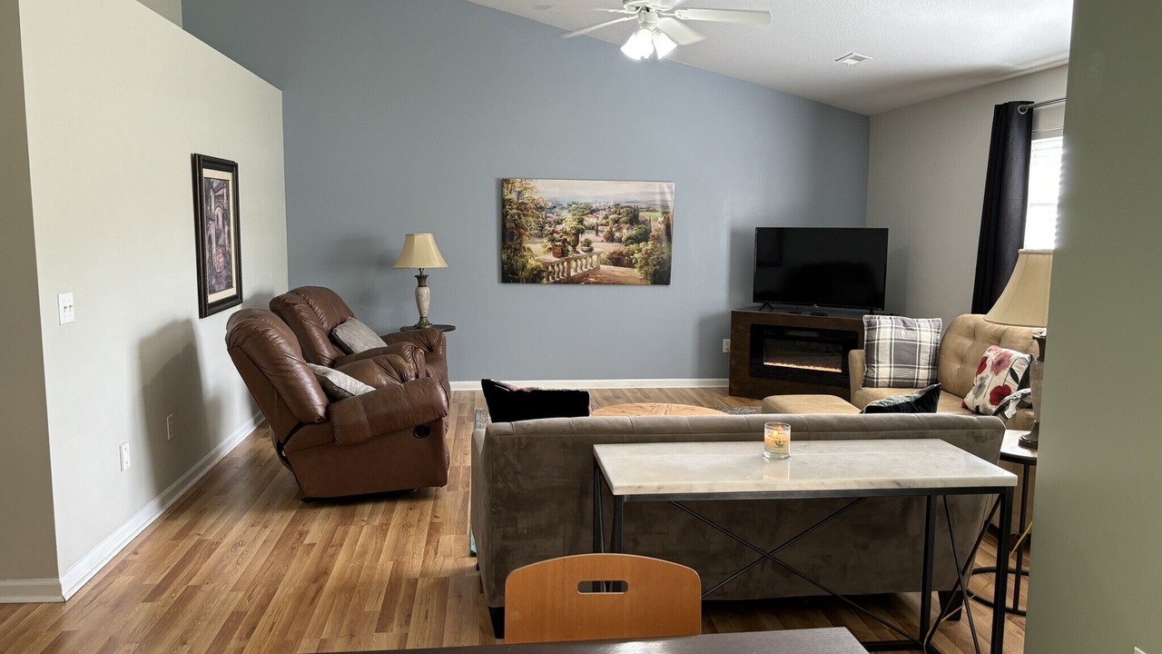 Photo of Livingroom in Simpsonville