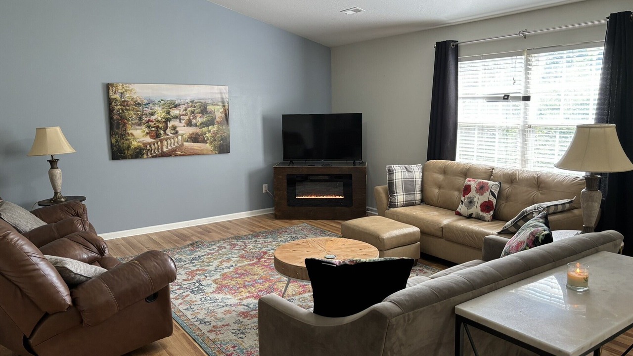 Photo of Livingroom in Simpsonville
