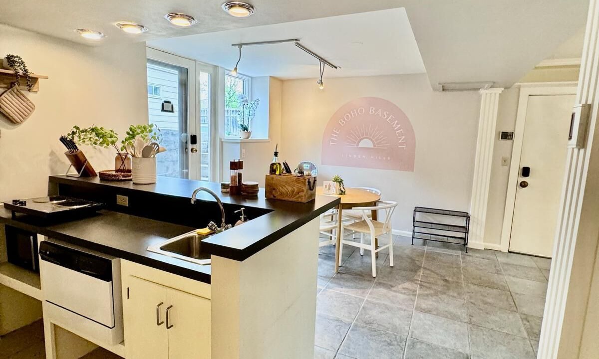 Photo of Kitchen in Linden Hills