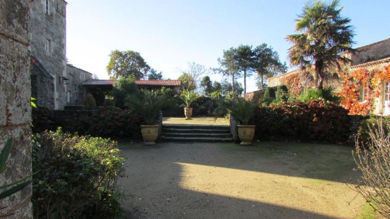 Photo of Outdoor in Landevieille
