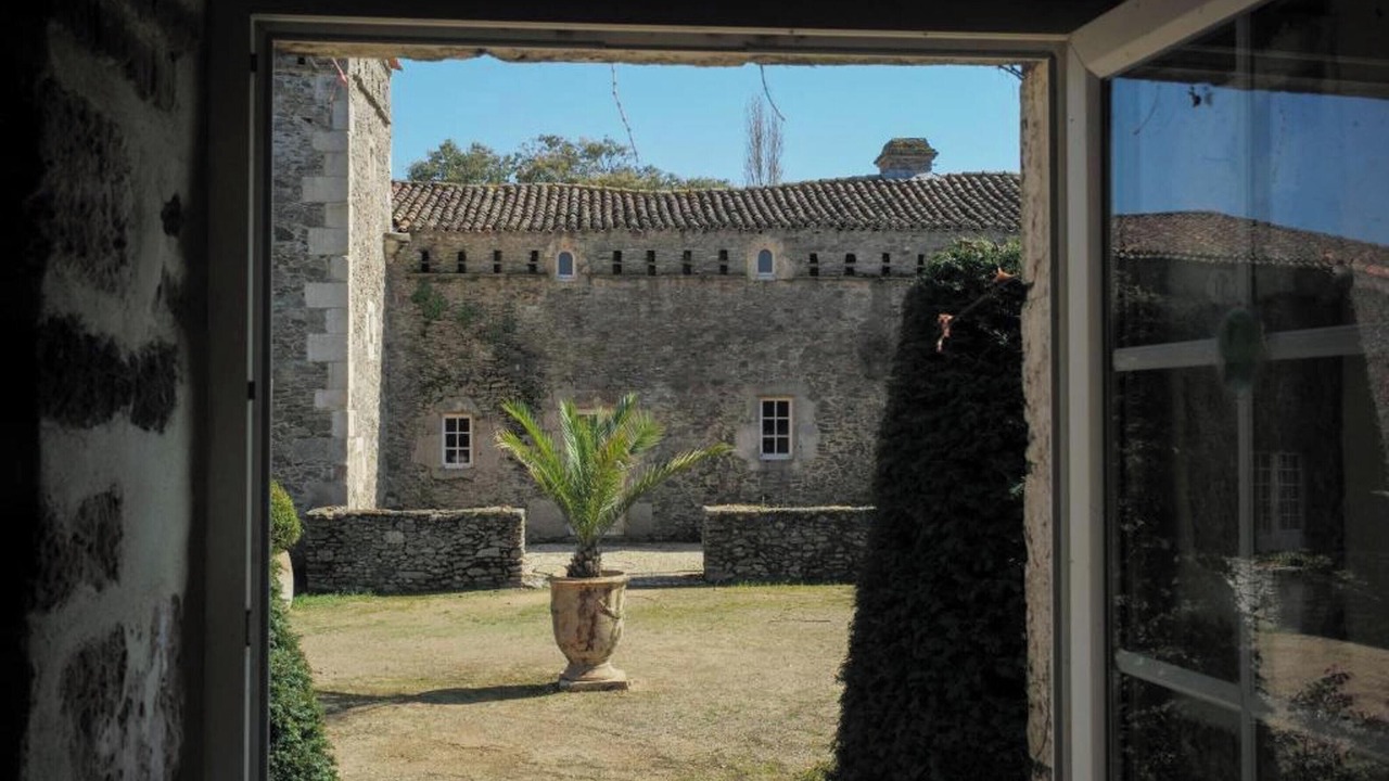 Photo of Others in Landevieille