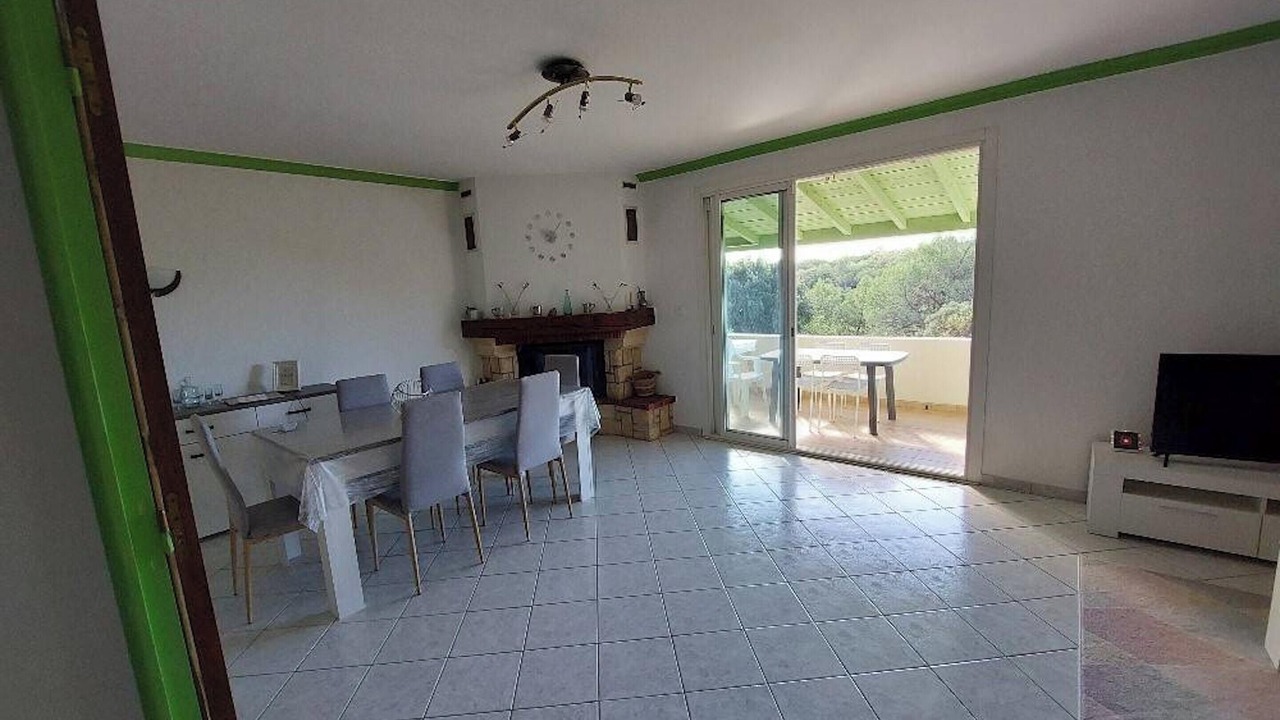 Photo of Livingroom in Saint-Nazaire
