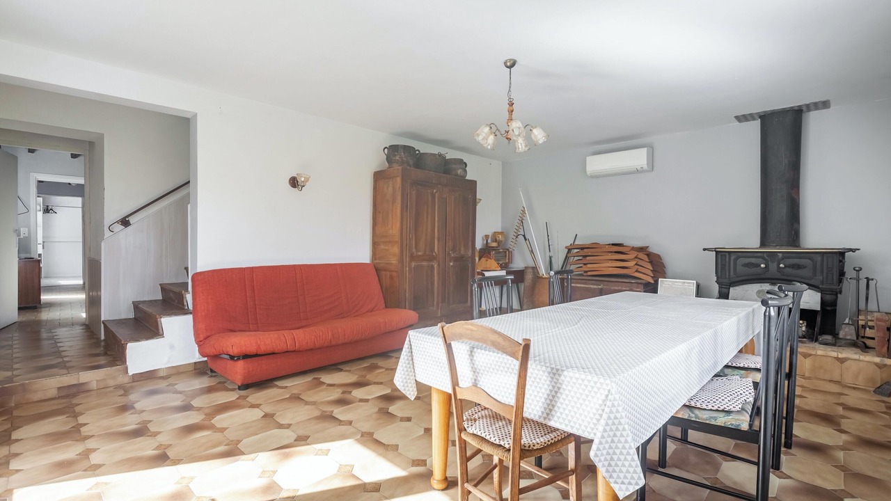 Photo of Livingroom in Puycelci