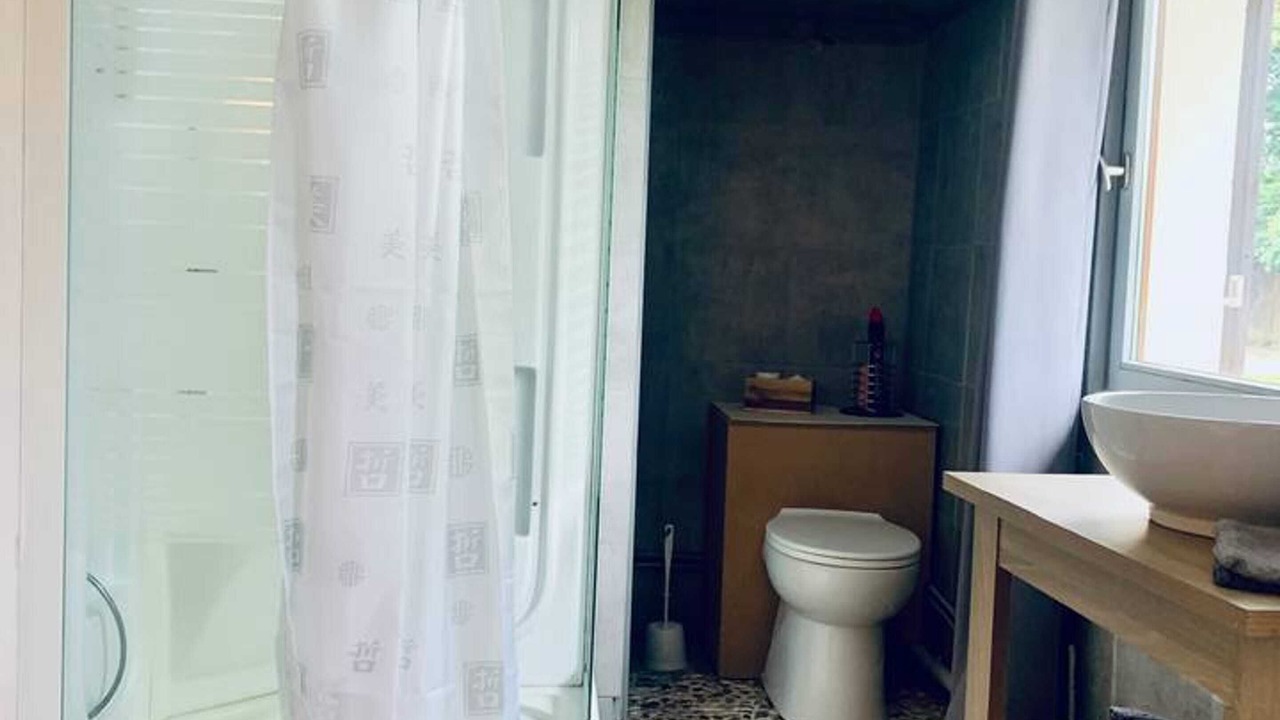 Photo of Bathroom in Firfol