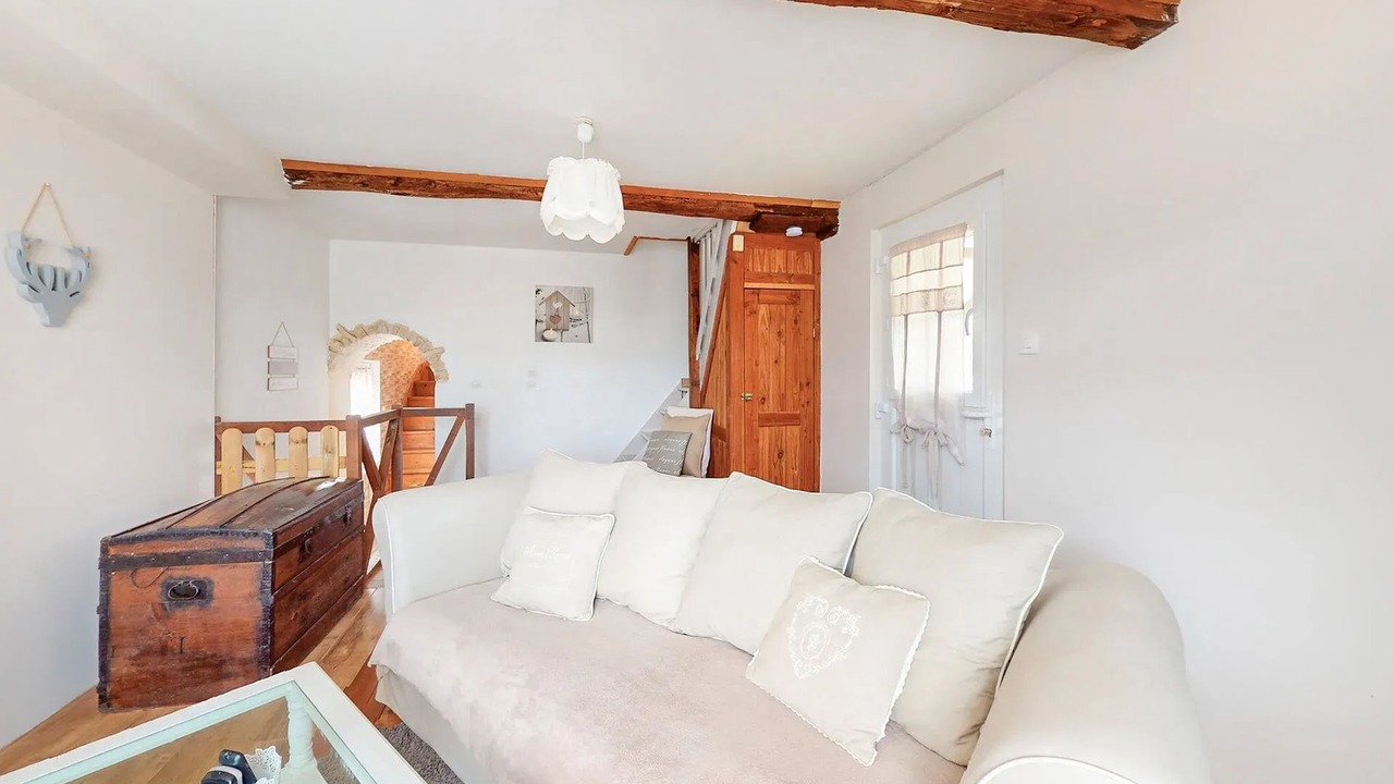 Photo of Livingroom in Fourches