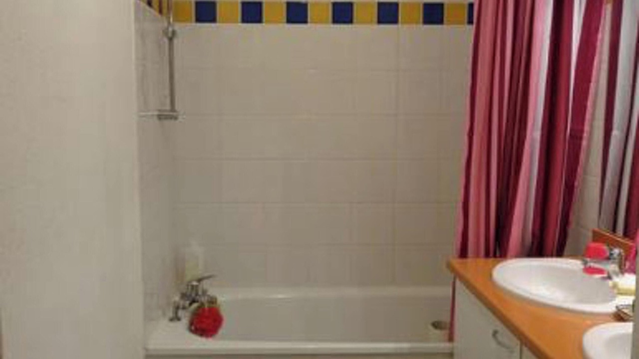 Photo of Bathroom in Aigues-Mortes