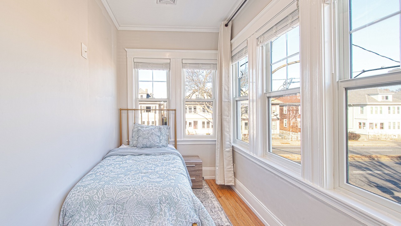 Photo of Bedroom in Lower East Mills - Cedar Grove