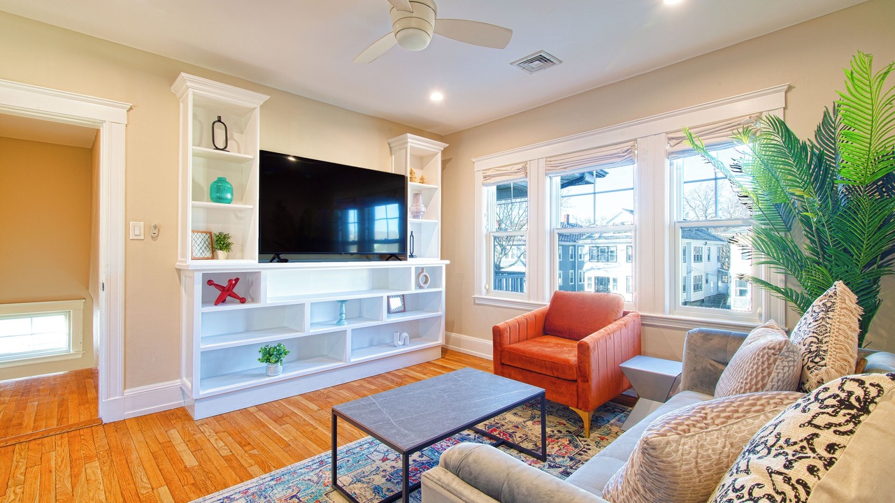 Photo of Livingroom in Lower East Mills - Cedar Grove