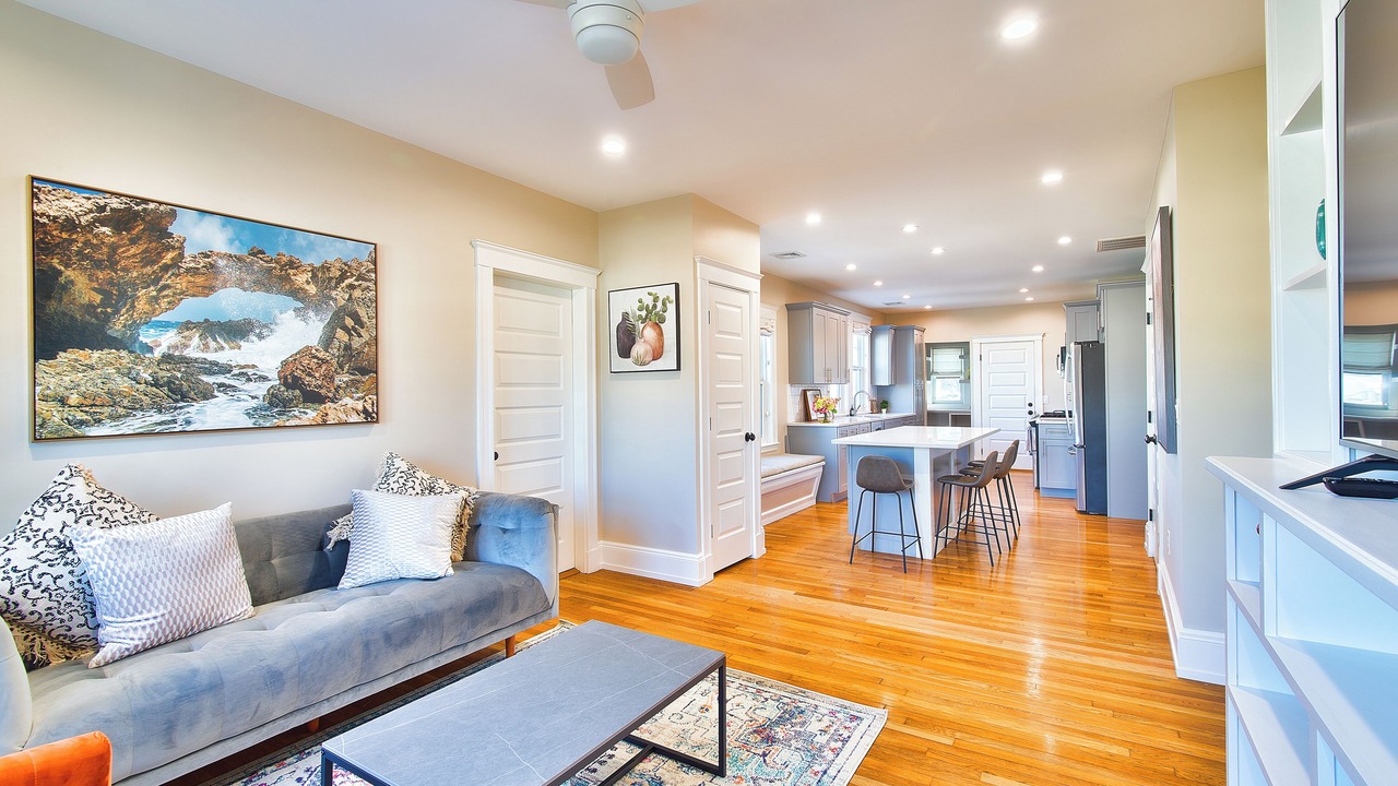 Photo of Livingroom in Lower East Mills - Cedar Grove