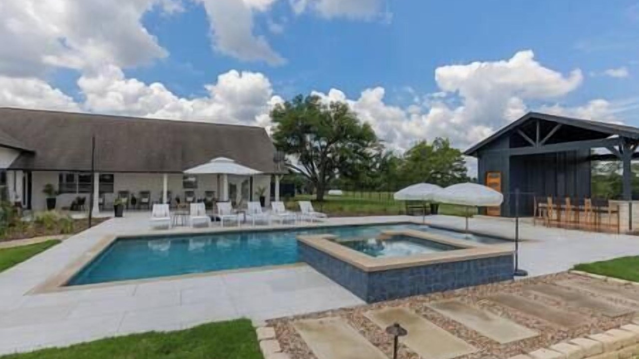 Photo of Outdoor in Smithville