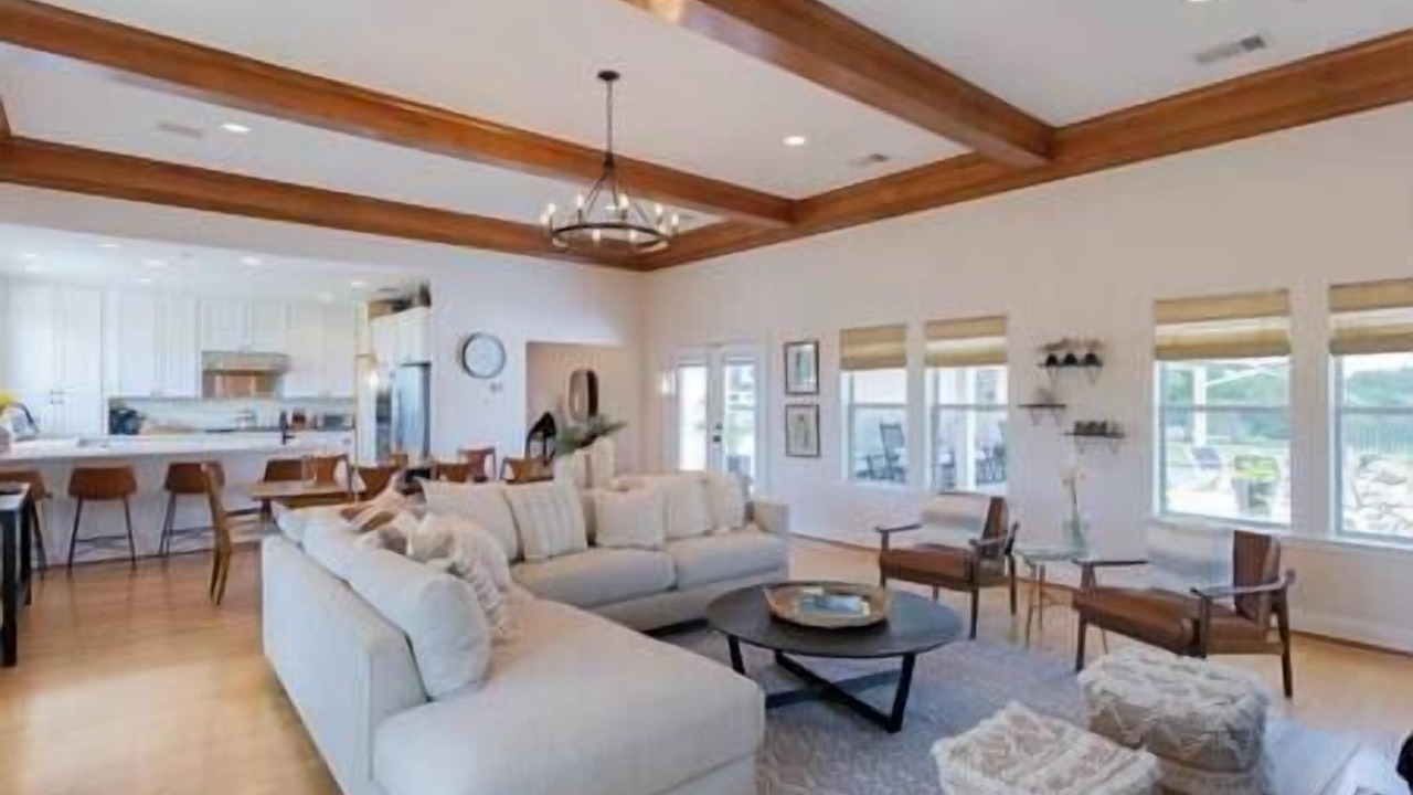 Photo of Livingroom in Smithville
