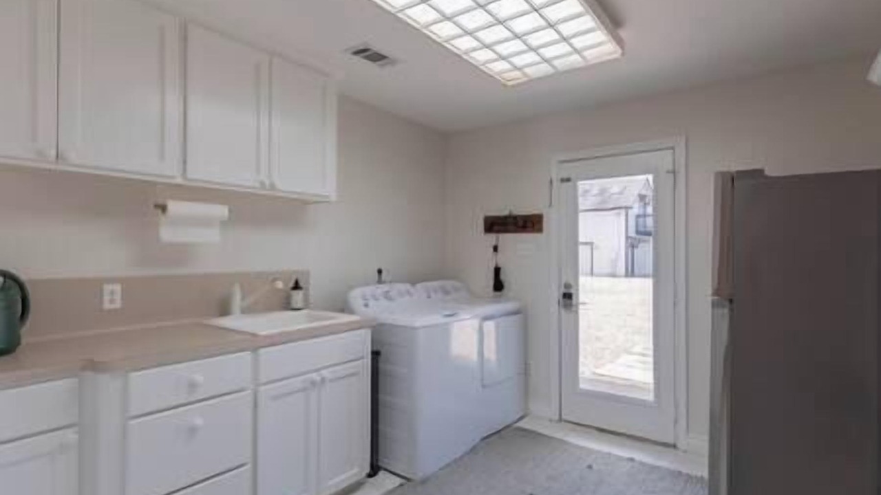 Photo of Bedroom in Smithville