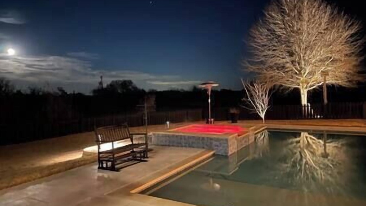 Photo of Outdoor in Smithville