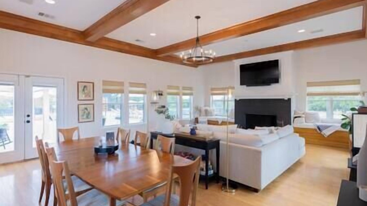 Photo of Bedroom in Smithville