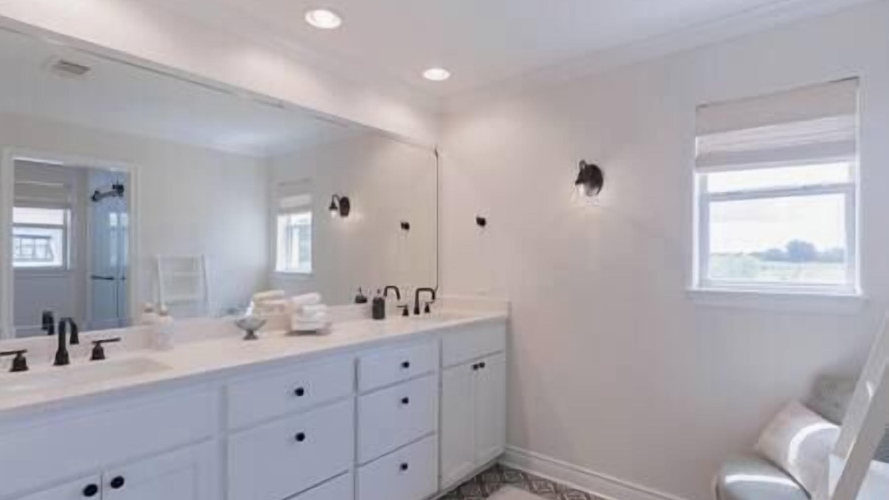 Photo of Bathroom in Smithville
