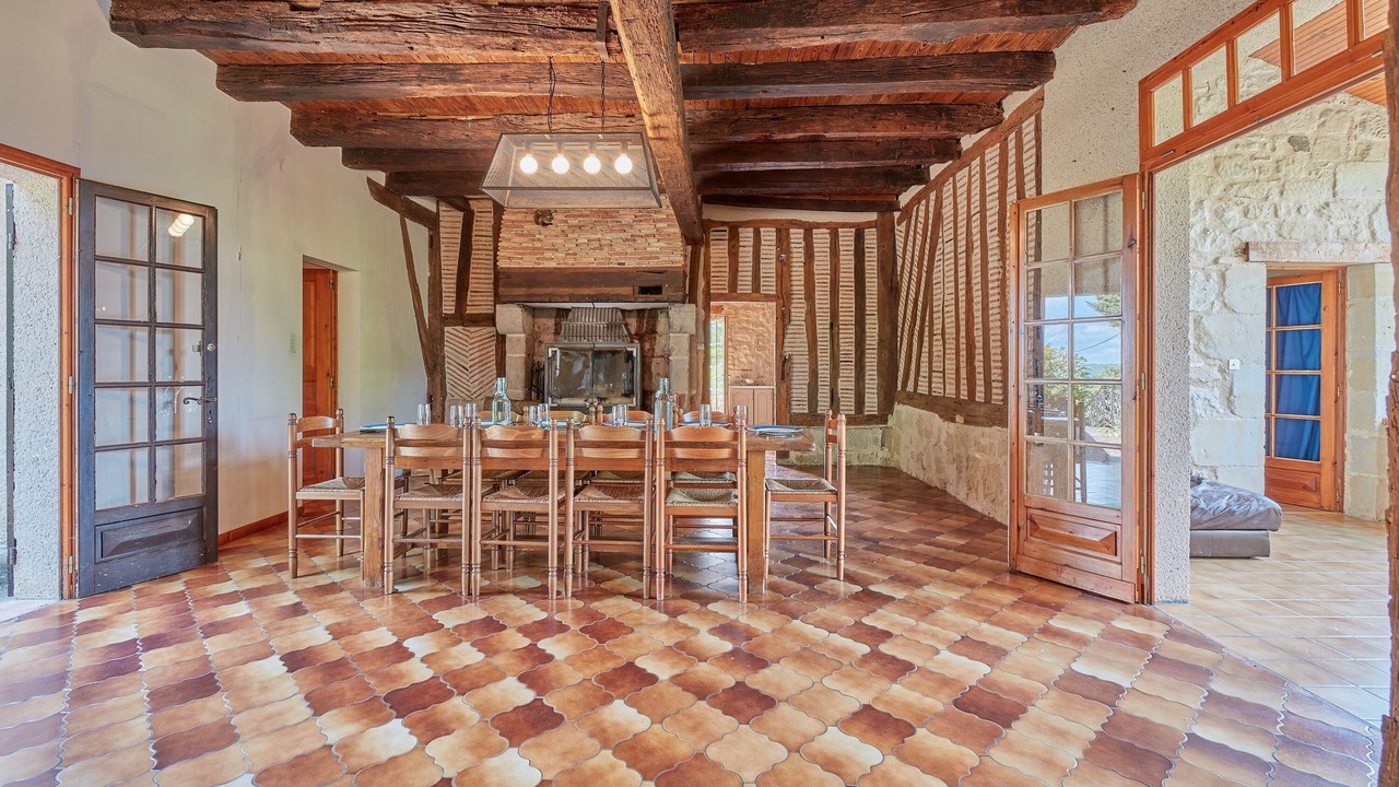 Photo of Others in Tombeboeuf