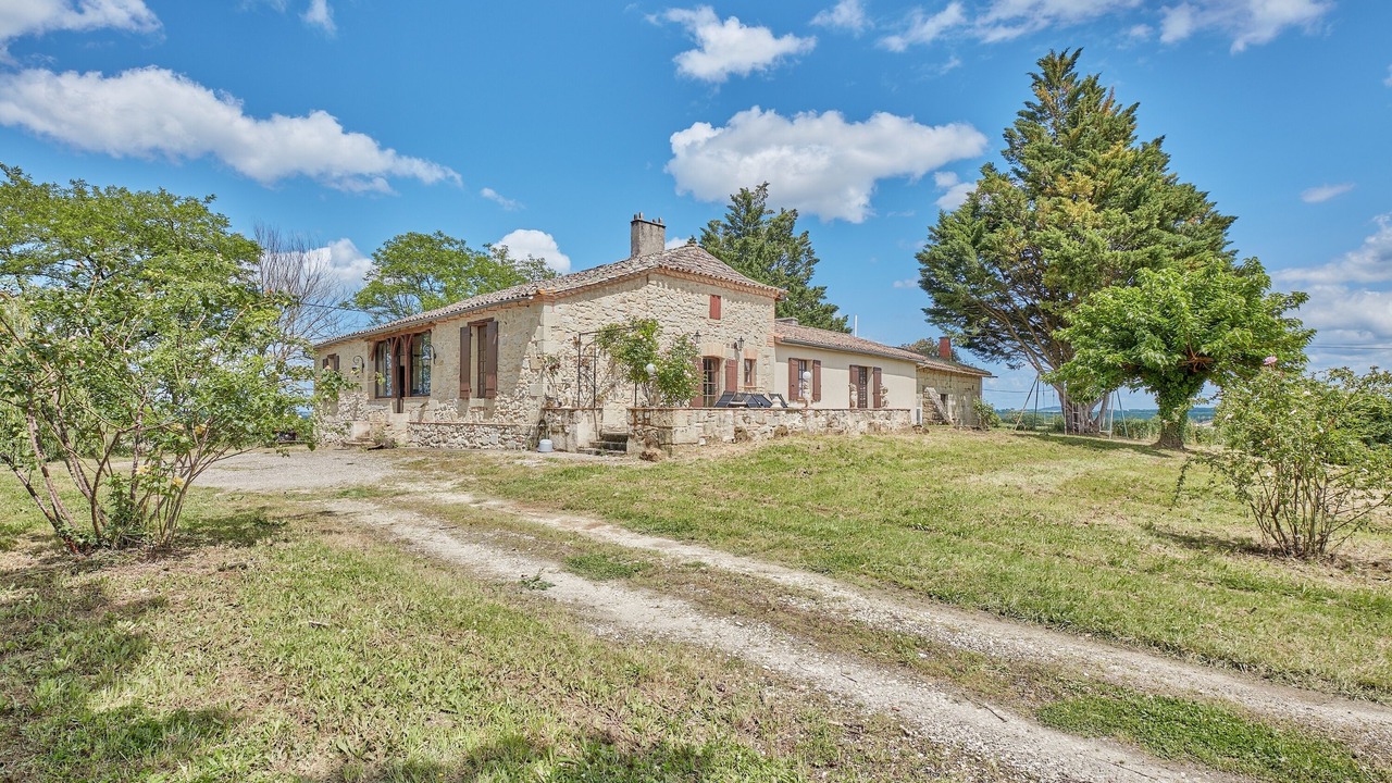 Photo of Outdoor in Tombeboeuf