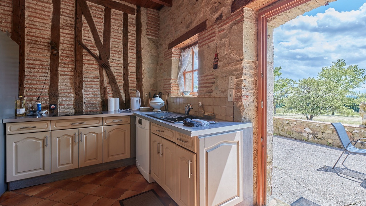 Photo of Kitchen in Tombeboeuf