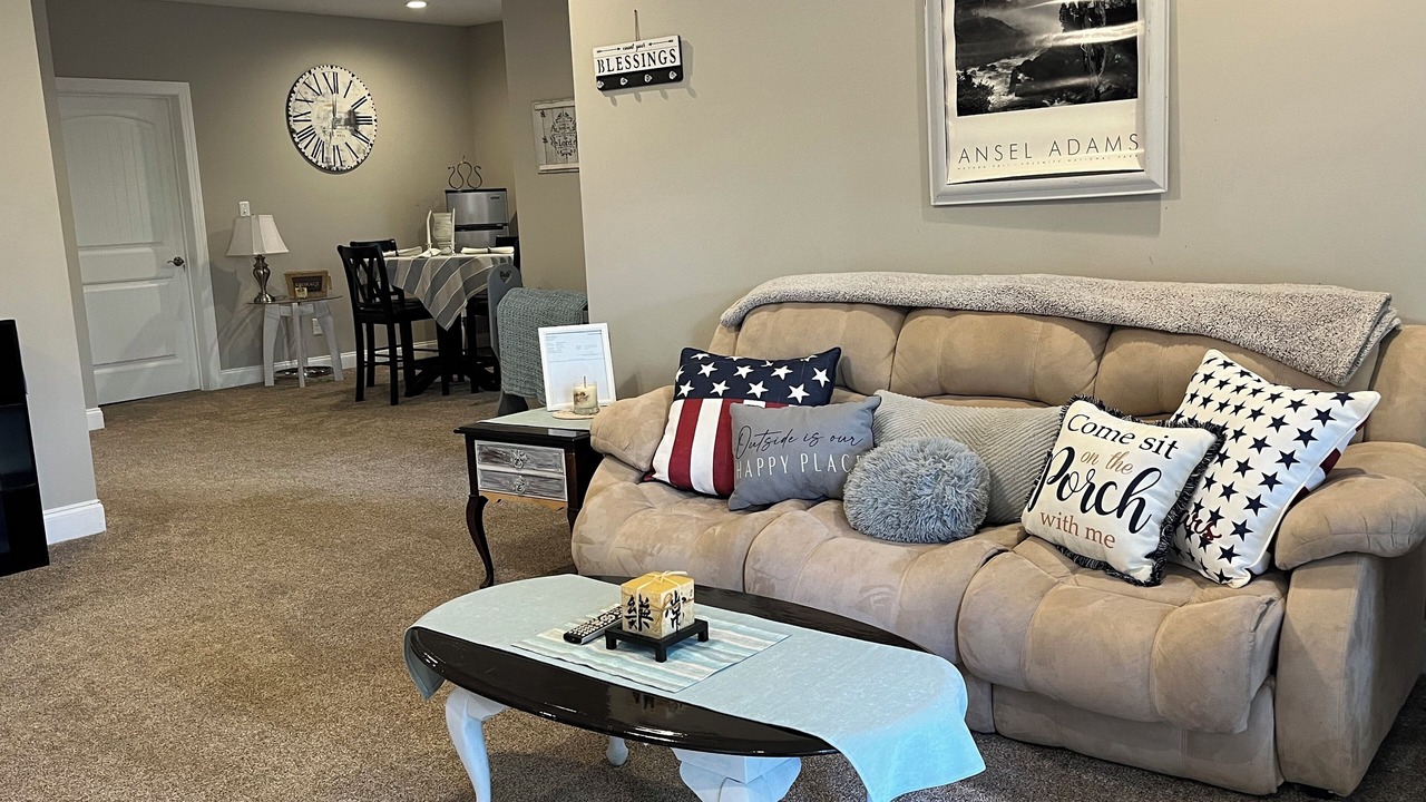 Photo of Livingroom in Forest