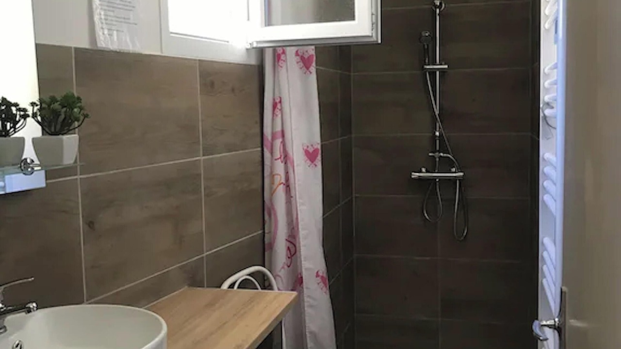 Photo of Bathroom in Orgnac-l'Aven