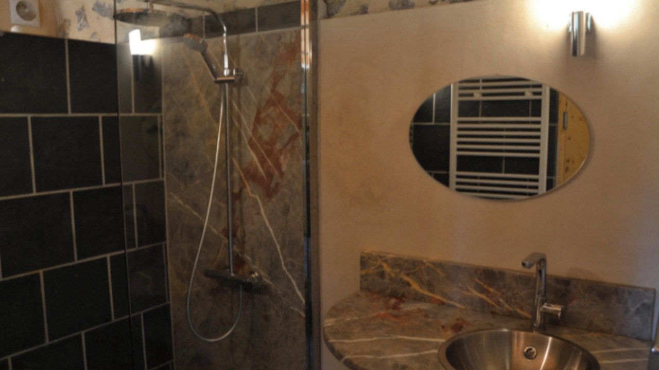 Photo of Bathroom in Gembrie