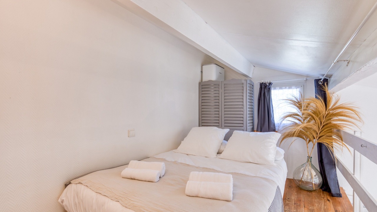 Photo of Bedroom in Saintes-Maries-de-la-Mer