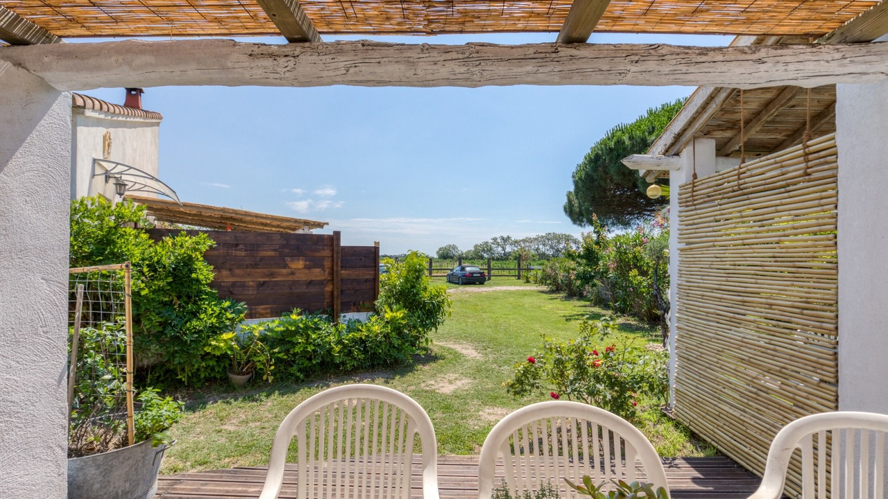 Photo of Patio Balcony in Saintes-Maries-de-la-Mer