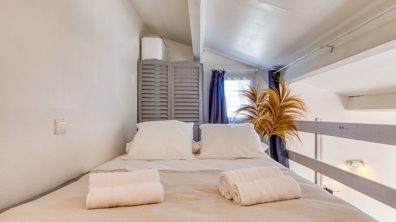 Photo of Bedroom in Saintes-Maries-de-la-Mer