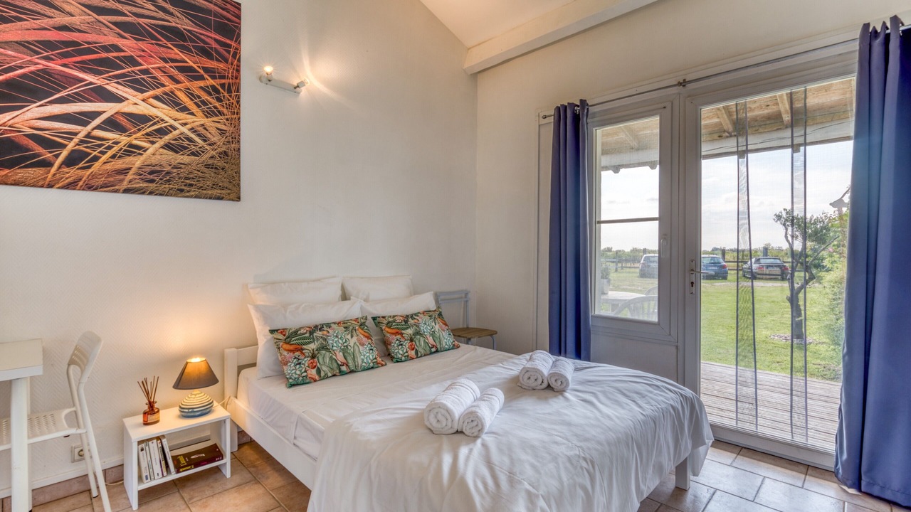 Photo of Bedroom in Saintes-Maries-de-la-Mer